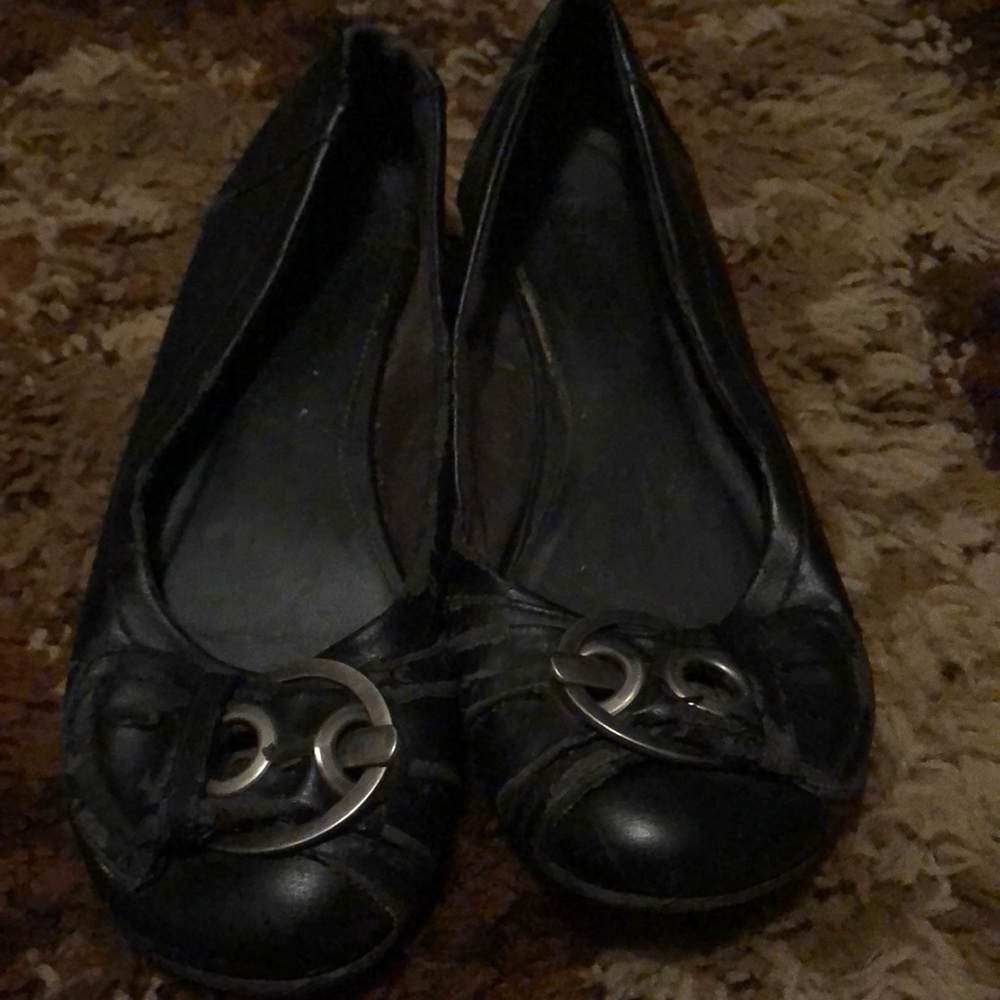 Women’s flats